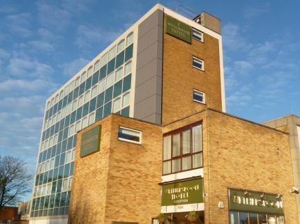 The Golden Acorn Wetherspoon Otel Glenrothes Dış mekan fotoğraf