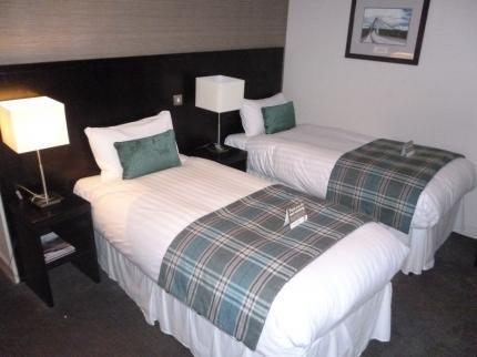 The Golden Acorn Wetherspoon Otel Glenrothes Dış mekan fotoğraf